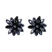 ( black) flowers Acrylic ear stud occidental style personality