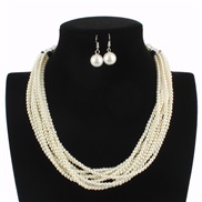 ( white)handmade multilayer Pearl chain  occidental style fashion  Street Snap fashion necklace  womanF
