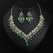 ( green)  crystal gem transparent necklace earrings set occidental style bride woman fashion