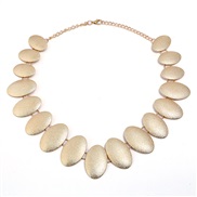 fashion retro Metal Oval frosting trend necklace