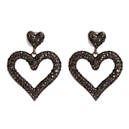 ( black)fashion heart-shaped earring woman temperament elegant all-Purpose earrings
