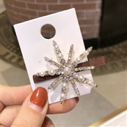  big hair clip woman Korea temperament Pearl diamond head fashion snowflake