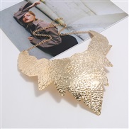 ( Gold)occidental style exaggerating  Metal textured surface frosting leaves Leaf necklace woman brief Collar