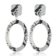 ( Ellipse white)new retro Snake skin pattern earrings occidental style lady geometry earrings earring personality atmosp