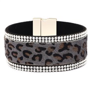 ( gray leopard print)lady leopard buckle bracelet Korean style original star Street Snap