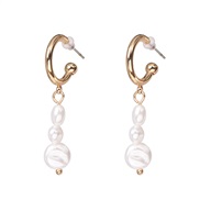 ( white)UR brief Pearl earrings Korea big fashion earring