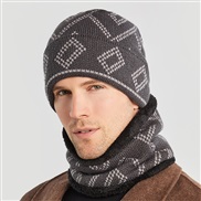 ( gray)hedging hat man Autumn and Winter thick square pattern woolen man Outdoor knitting warm bag head