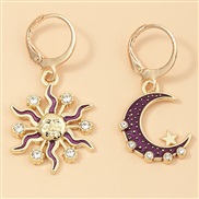 (EZ jinse) occidental style ins fashion fashion sun Moon earrings  personality diamond earring circle