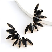 ( black)fashion colorful diamond series personality half Alloy Rhinestone diamond flowers earrings woman occidental styl