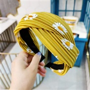 ( yellow)Korea daisy eadband  super apan and Korea Cloth  high-end eadband