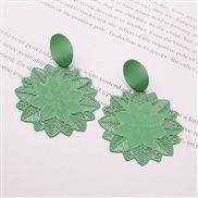 ( green)silver Korea exaggerating black flowers earrings earring super woman temperament Earring woman