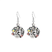 (E  )retro fashion temperament hollow diamond Shells flowers earrings  ethnic style embed Pearl colorful diamond earring