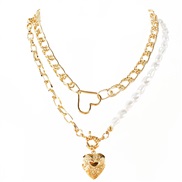 ( Gold)occidental style  Alloy heart-shaped Peach heart pendant multilayer  sweet women Pearl necklace