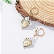( Gold)Korean brief lovely stone love earrings woman  lovely Pearl earring