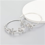 ( Silver)occidental style super claw chain series Alloy diamond glass diamond Rhinestone flowers circle earrings woman a