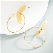 ( Gold)new occidental style personality Irregular big circle earrings woman fashion Metal wind circle ear stud