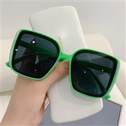 ( frame  Black grey  Lens ) square sunglass fashon sunglass lady ant-ultravolet retro Sunglasses