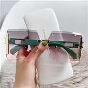 ( frame  Light gray pink Lens )samll style Korean style Sunglasses fashon sunglass ant-ultravolet sunglass