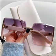 (Rice white  frame  gray  pink Lens )samll style sunglass ant-ultravolet Korean style Sunglasses fashon sunglass