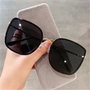 ( bright black)Korean styleb sunglass woman samll stylens Sunglasses ant-ultravolet