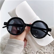 ( Black frame  Black grey  Lens ) occidental style sunglass samll style lady personality Sunglasses