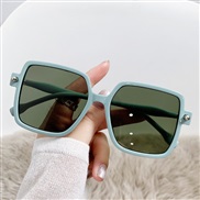 ( frame  Lens ) occdental style square sunglass samll style lady personalty ant-ultravolet Sunglasses