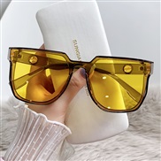 ( gray  frame  Lens )ns Rce nal hollow ant-ultravolet sunglass style Sunglasses