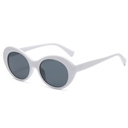 ( while frame Black grey  Lens )fashon occdental style sunglass woman trend ant-ultravolet sunglass Sunglasses