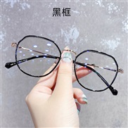 ( black frame )Korean style fashion Eyeglass frame woman retro polygon trendtr
