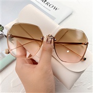 ( gold frame  tea  pink Lens )samll sun Sunglasses woman Korean style Metal fashon sunglass ant-ultravolet