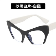 (black and white Lens   while ) sde cut cat occdental style woman Eyeglass frame trend