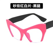 ( rose Red while  Lens  ) sde cut cat occdental style woman Eyeglass frame trend