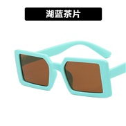 ( Lake blue tea  Lens )Korea chldren sunglass man woman retro personalty square Sunglasses ant-ultravolet