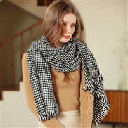 (70*180cm)( while  black )scarf rhombus grid print scarf woman warm thick medium long style lady scarf