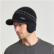 ( black)Winter velvet man hedging baseball cap Outdoor warm knitting woolen