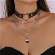 (N )samll punk wind black chain  leather Rivet personality Rock Collar exaggerating chain necklace
