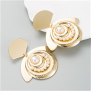 (gold )occidental style trend personality Alloy gilded earrings woman embed Pearl creative circle Earring all-Purpose e