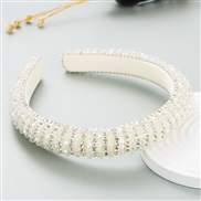 ( white) Headband occ...