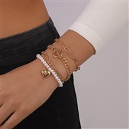 ( Gold)fashion imitate Pearl brief bracelet set  creativeO buckle chain love beads fashion