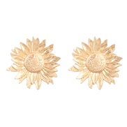 ( Gold)occidental style exaggerating Alloy day flowers earrings woman retro Metal flowers ear stud wind