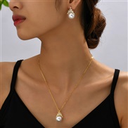 high quality  Korean style fashion sweetOL concise embed Zirconium high quality Pearl temperament necklace buckle set