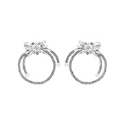 ( whitesilvery )occidental style fashion exaggerating silver earrings woman diamond Pearl circle temperament high earri