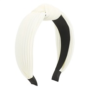 ( white)F occidental style wind retro Stripe pure color Headband  Cloth lady Headband