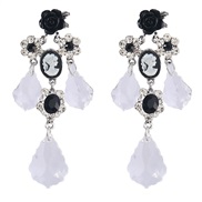 (black and white)fashion retro Alloy diamond flowers Acrylic earring head earrings woman occidental style