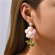 ( Pink)Korean creative samll Autumn and Winter flowers earrings woman ins lovely earring