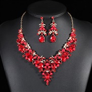 ( red+Pearl ) occiden...