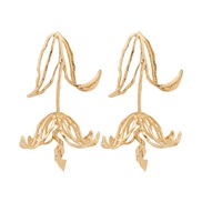 ( Gold)occidental style retro palace temperament three-dimensional tulip earrings long style hollow Metal leaves flower