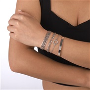 ( White K)occidental style circle embed personality bracelet  Metal punk exaggerating surface chain woman