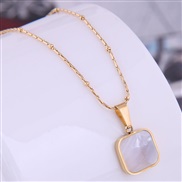 ( gold ) Korean style fashion sweetO concise square titanium steel temperament personality necklace