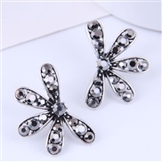 occidental style fashion Metal retro diamond flowers temperament ear stud
